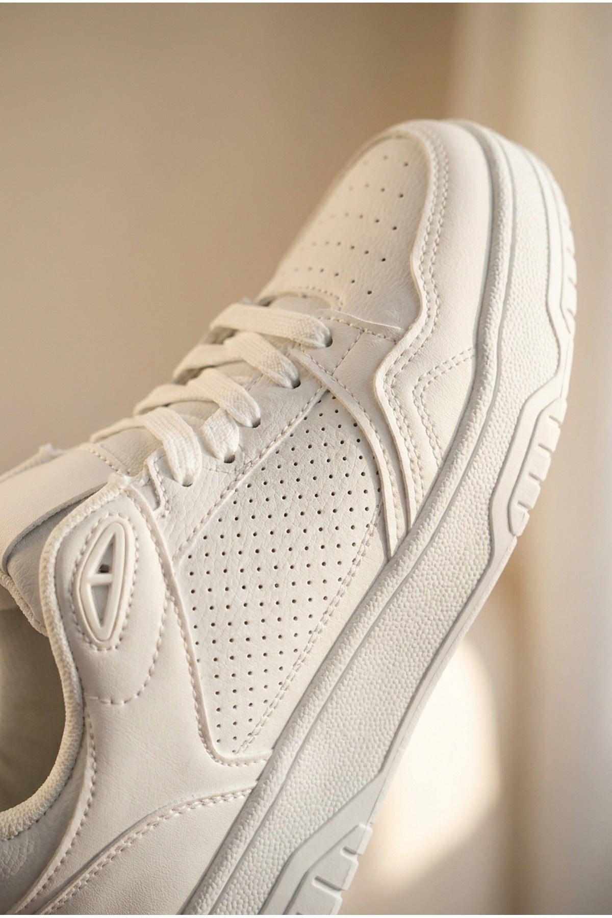 Cordelia Two Tone Panel Chunky Trainers - White