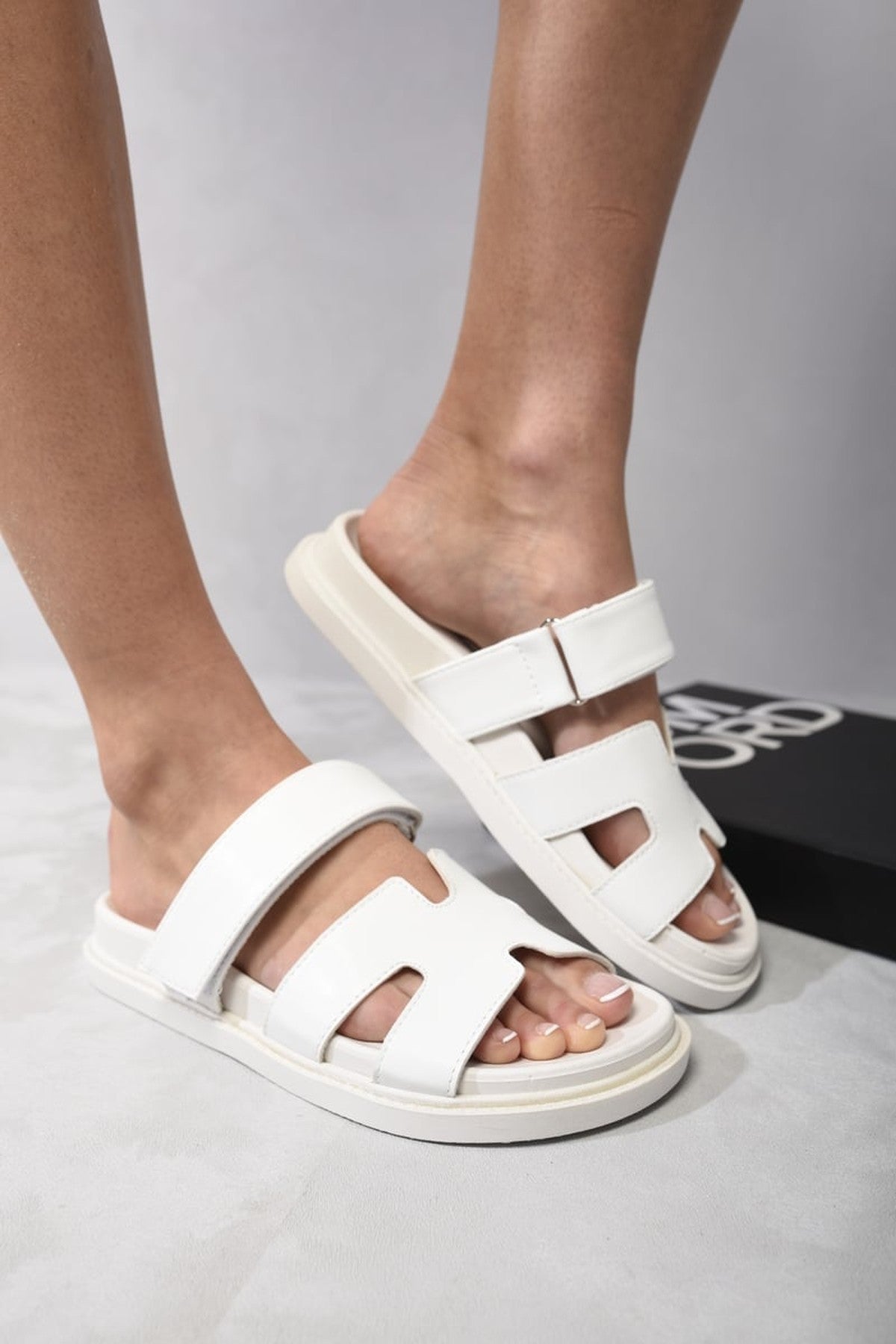 Daniela Cut Out Strappy Slip On Flats - White