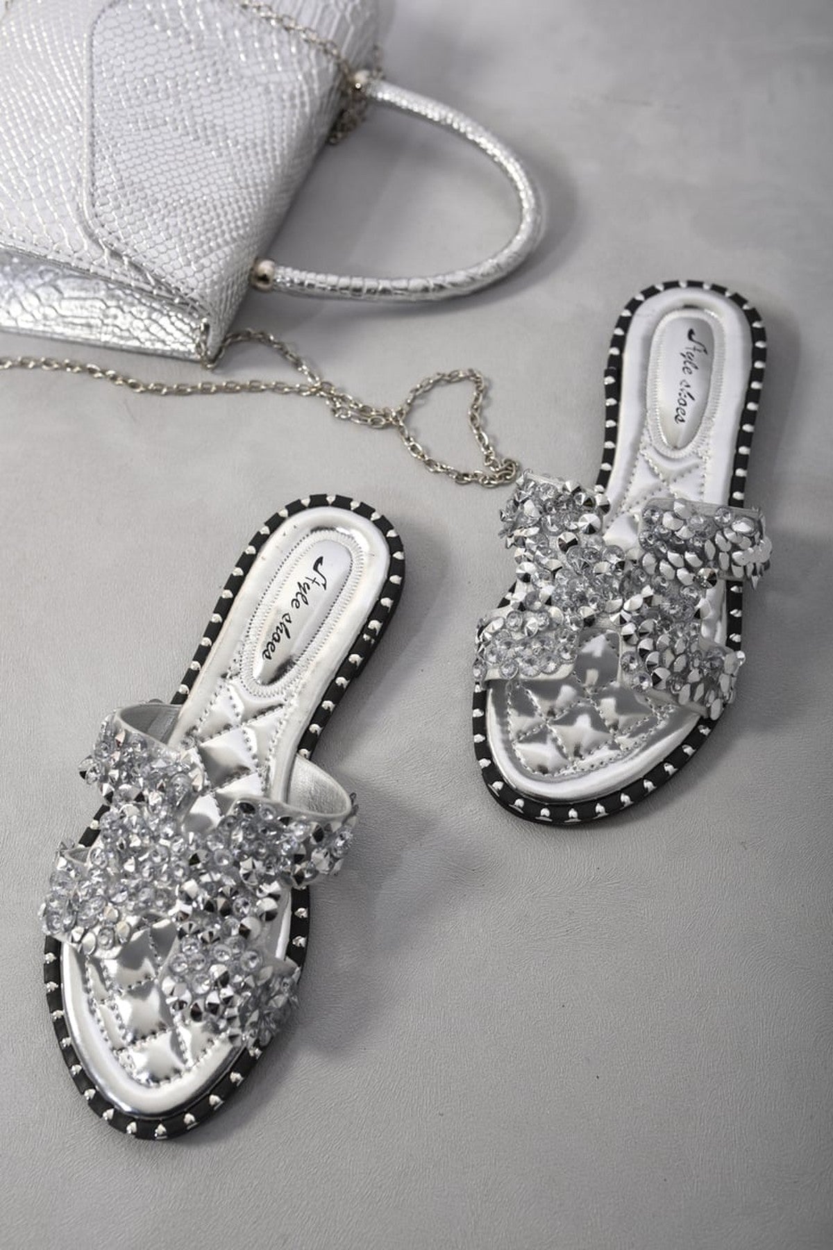 Desiree Embellished Open Toe Flat Sandals - Silver