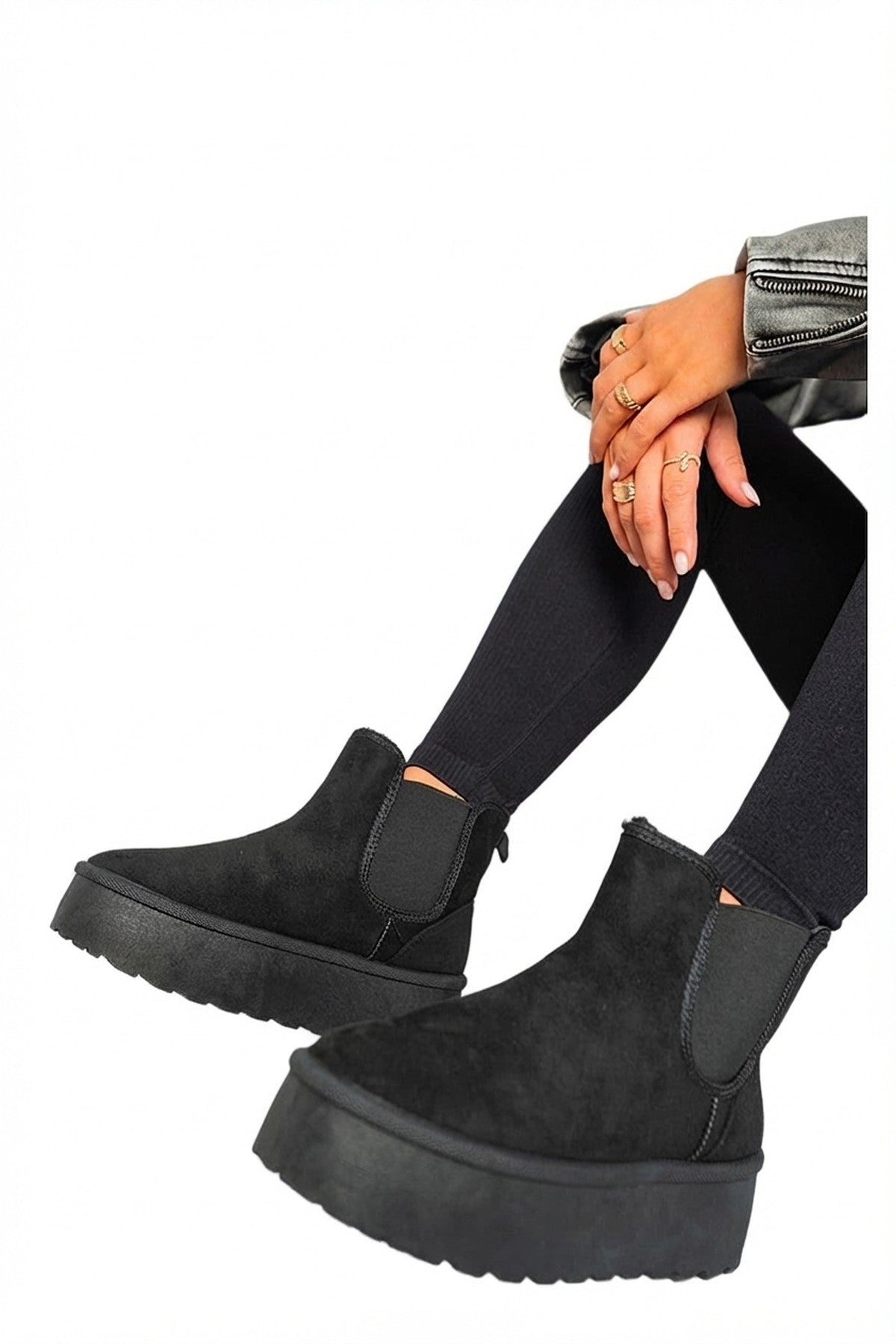 Edith Fluffy Platform Sole Chelsea Faux Fur Lined Ankle Boots - Black_wb