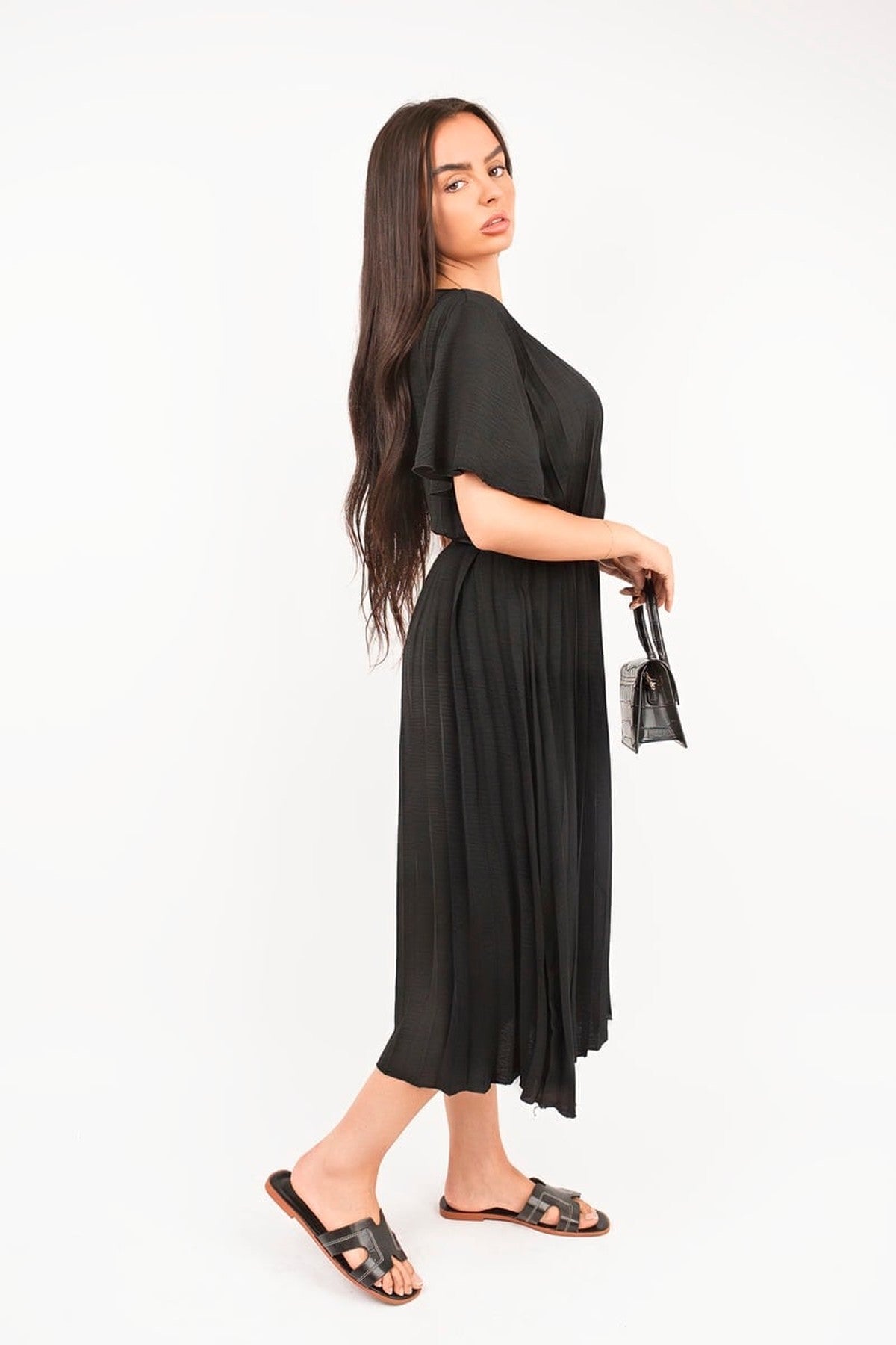 Elidi Short Sleeve Pleated Midi Dress With Waist Belt - Black