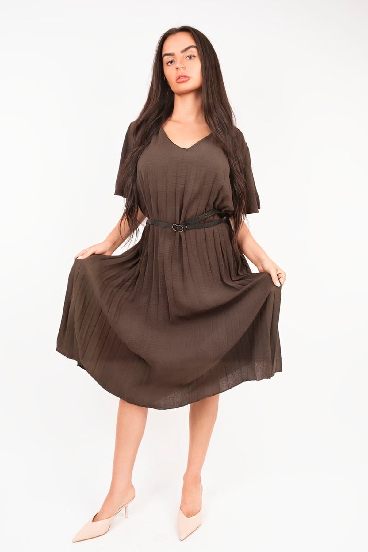 Elidi Short Sleeve Pleated Midi Dress With Waist Belt - Choc Brown