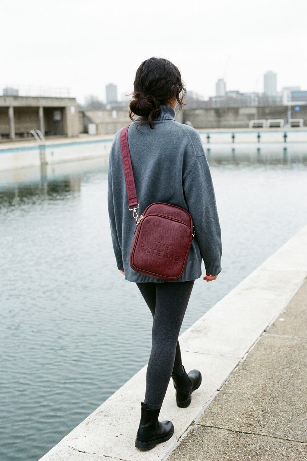Ginevra Embossed Faux Leather Crossbody Bag - Wine