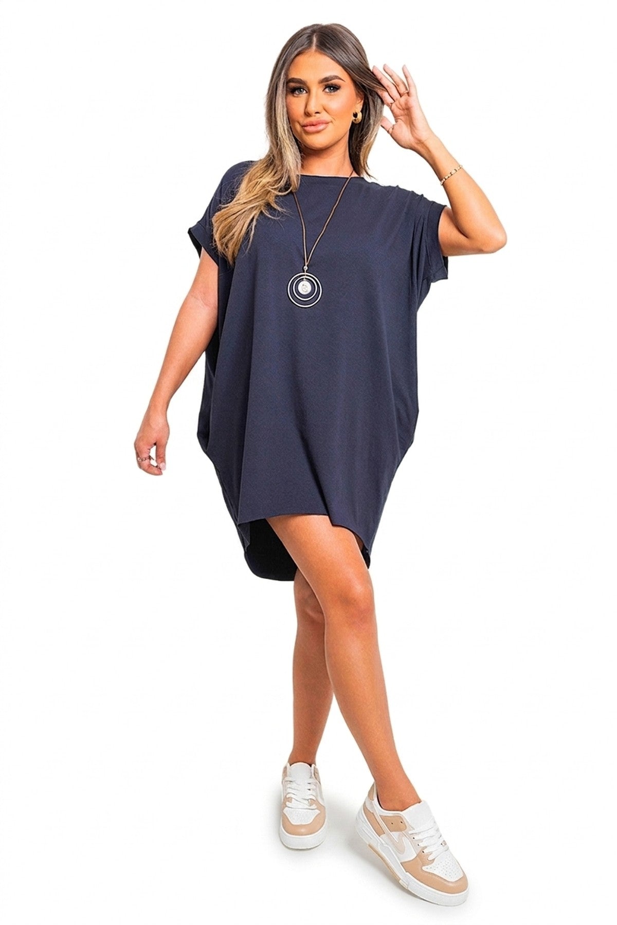 Esme Short Sleeve With Front Pockets Top - Navy