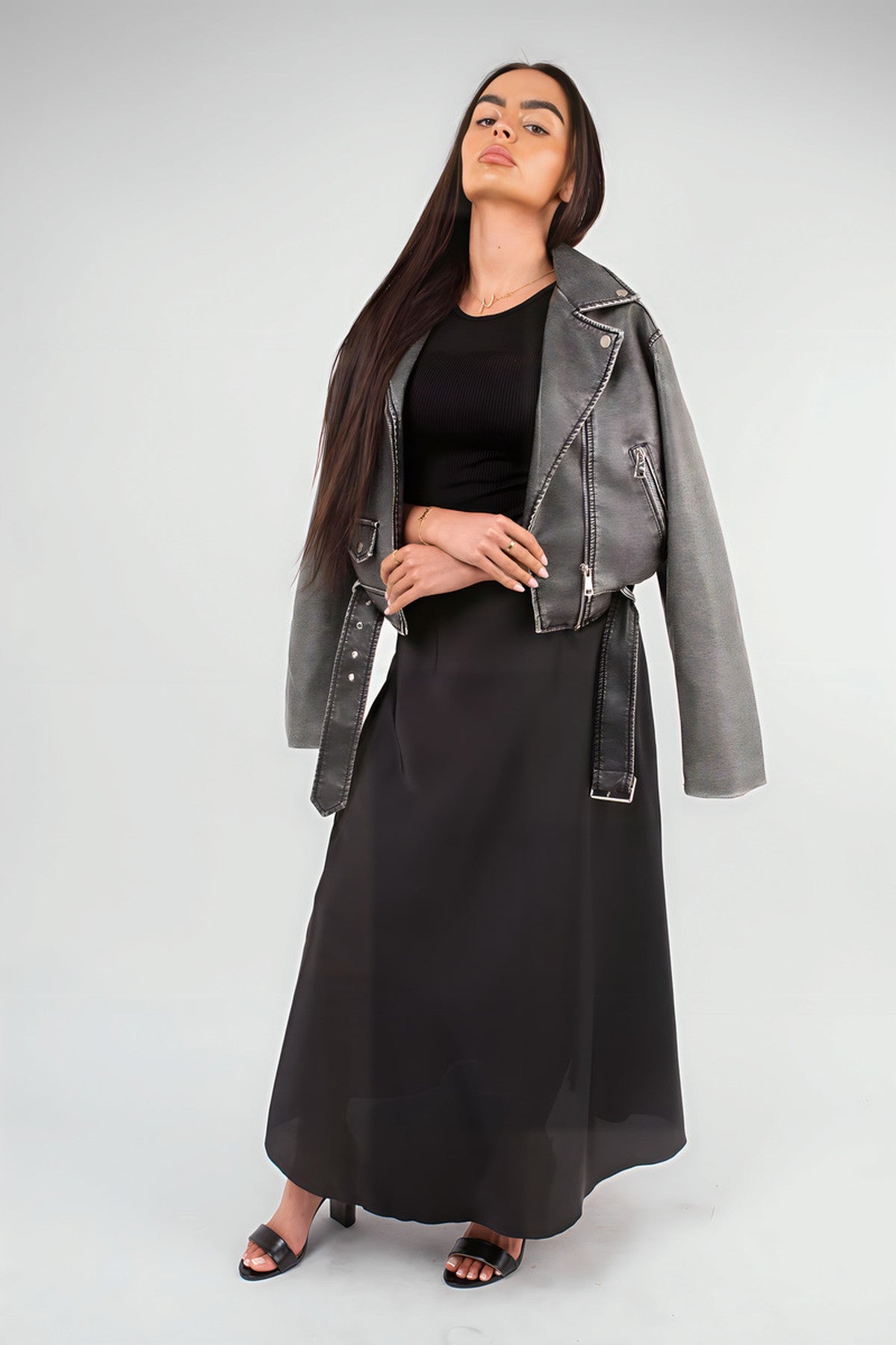 Estella Lightweight High Waisted Maxi Skirt - Black