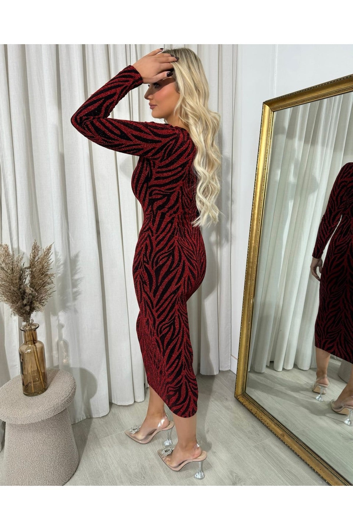 Evelyn Printed V-neck Long Sleeve Glitter Midi Dress - Wine