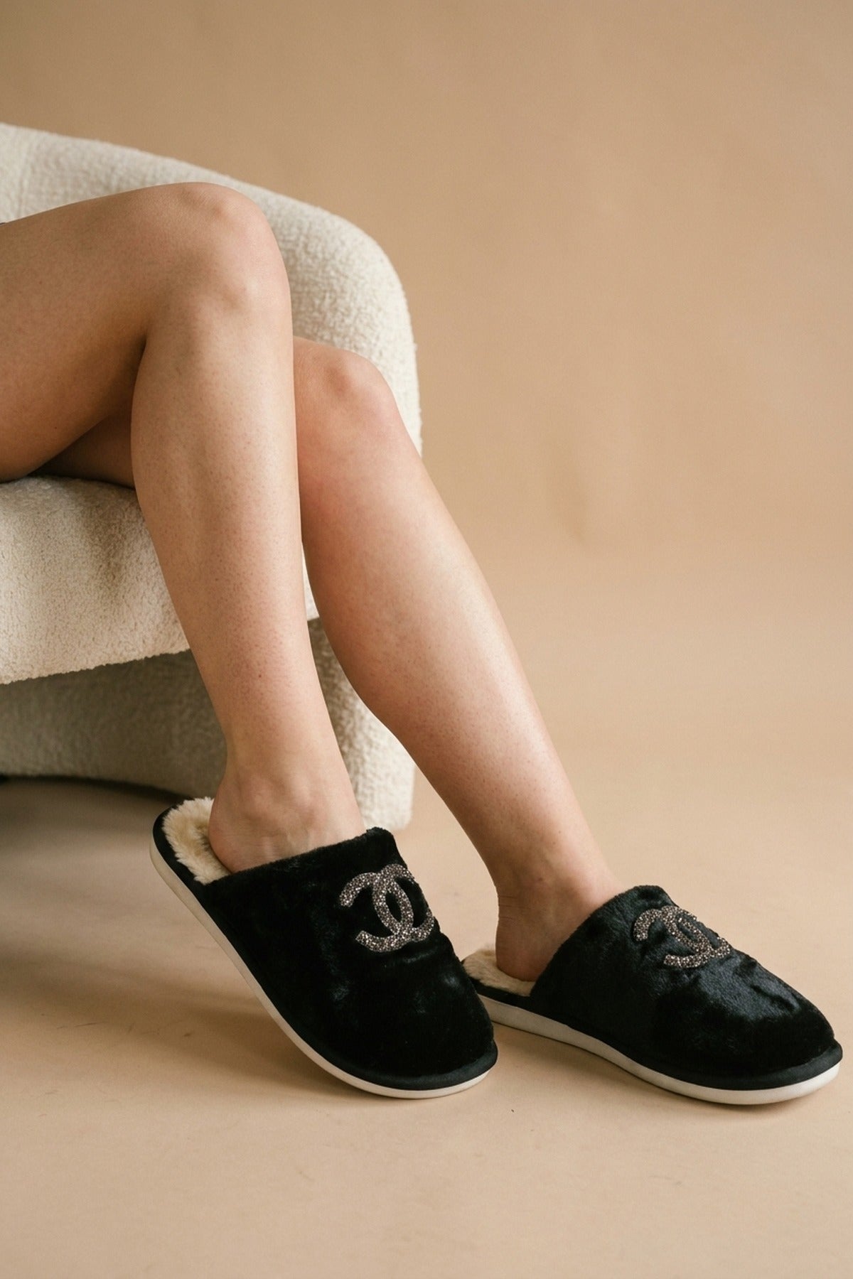 Silke Faux Fur Embellished Slippers - Black