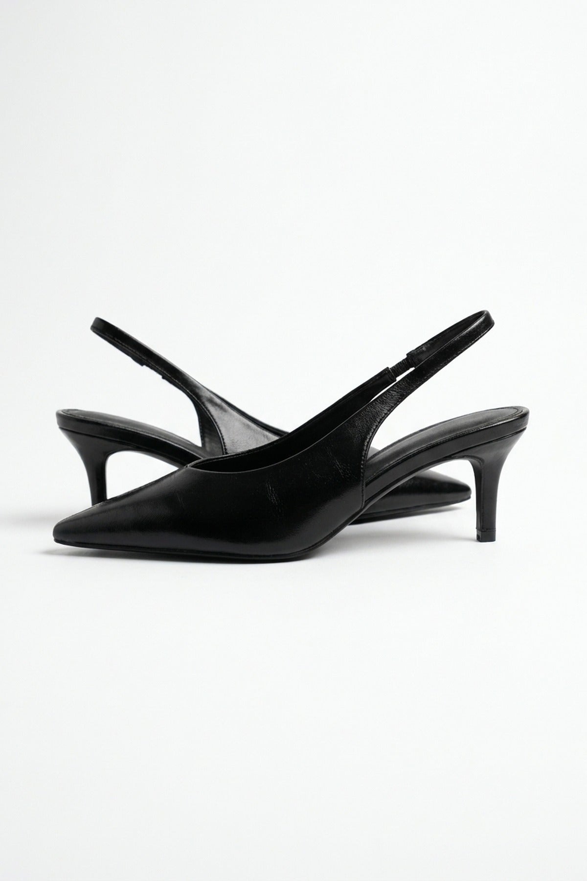 Cordelia Pointed Toe Slingback Kitten Heels - Black