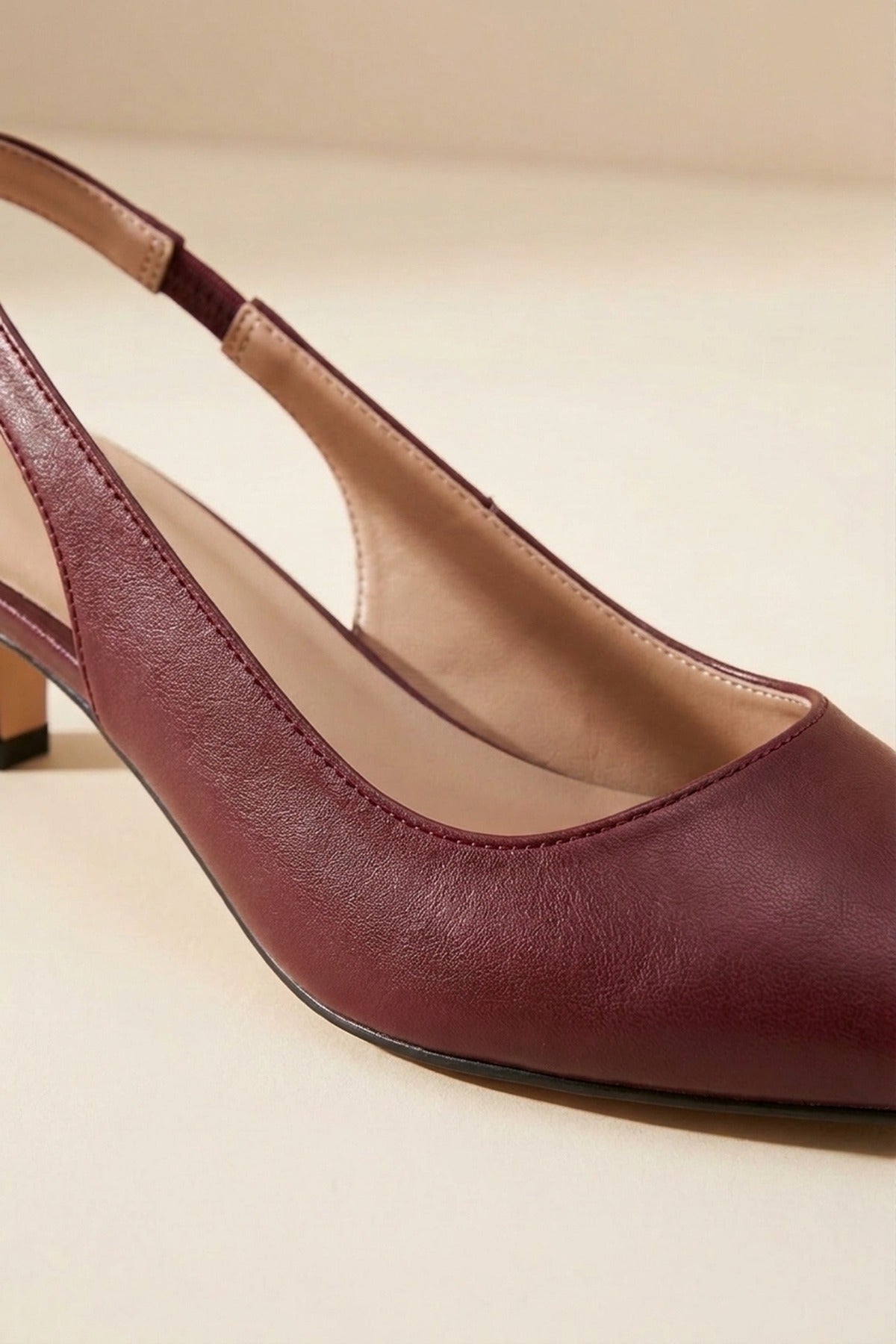 Cordelia Pointed Toe Slingback Kitten Heels - Wine