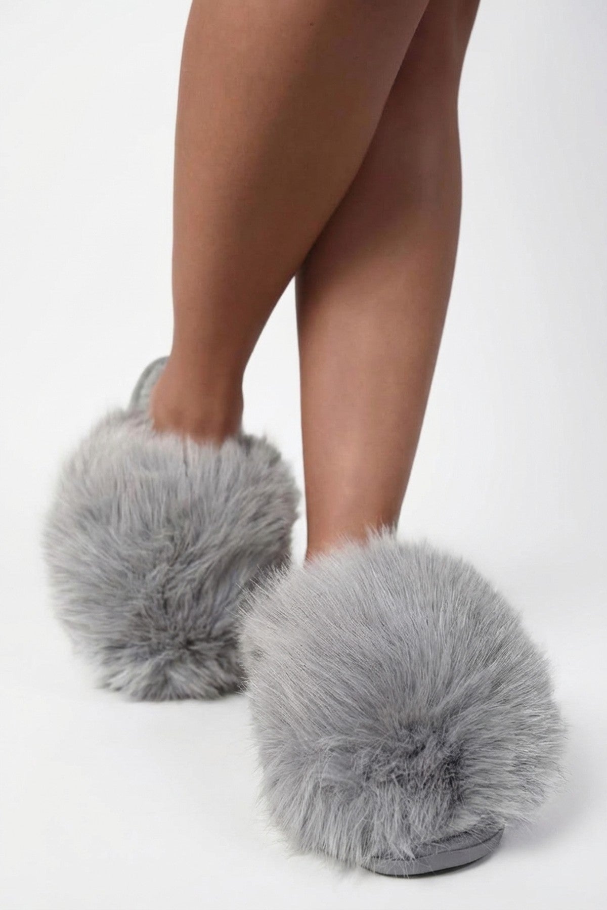 Nadia Fluffy Faux Fur Slippers - Grey