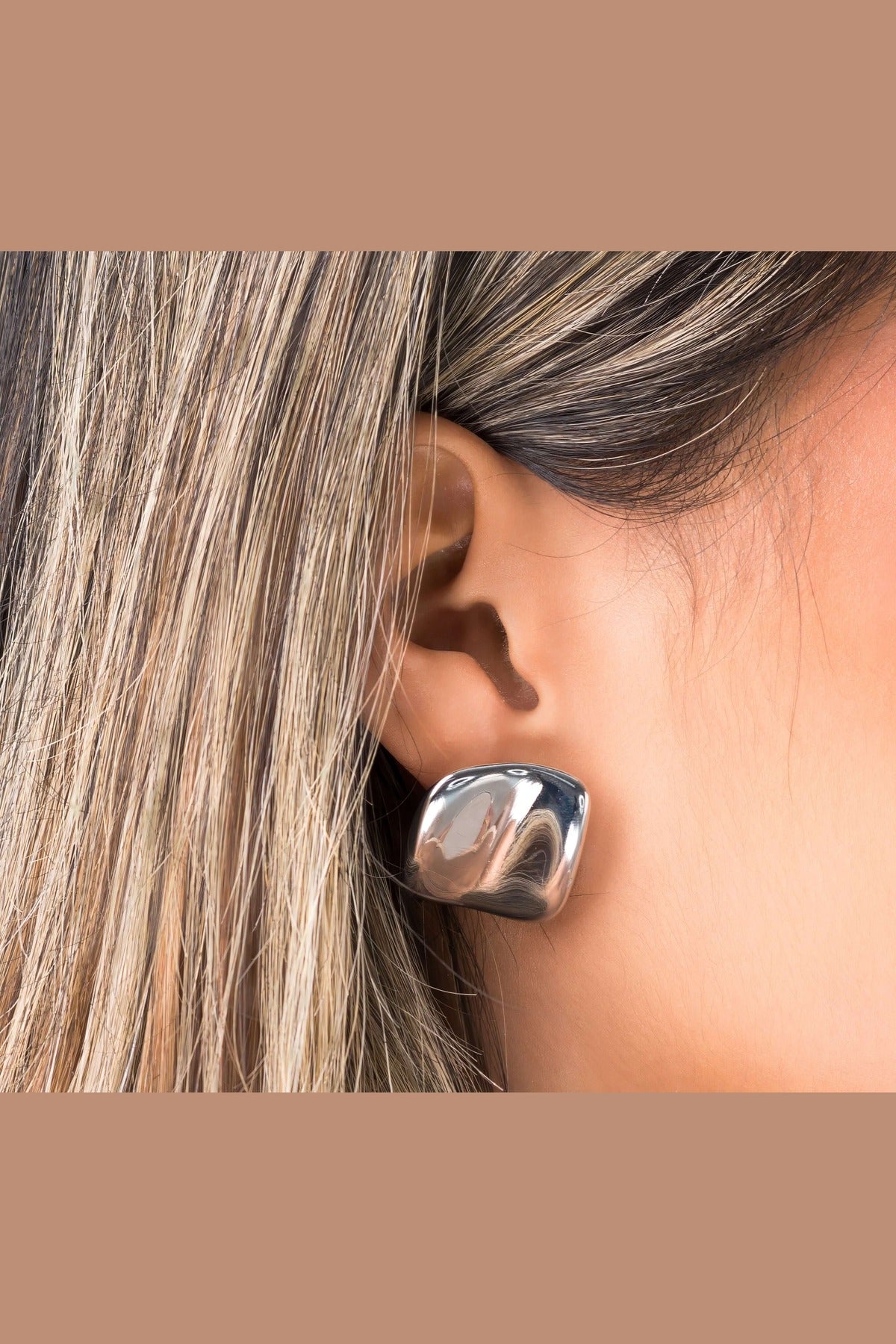 Lara Organic Drop Studs - Silver