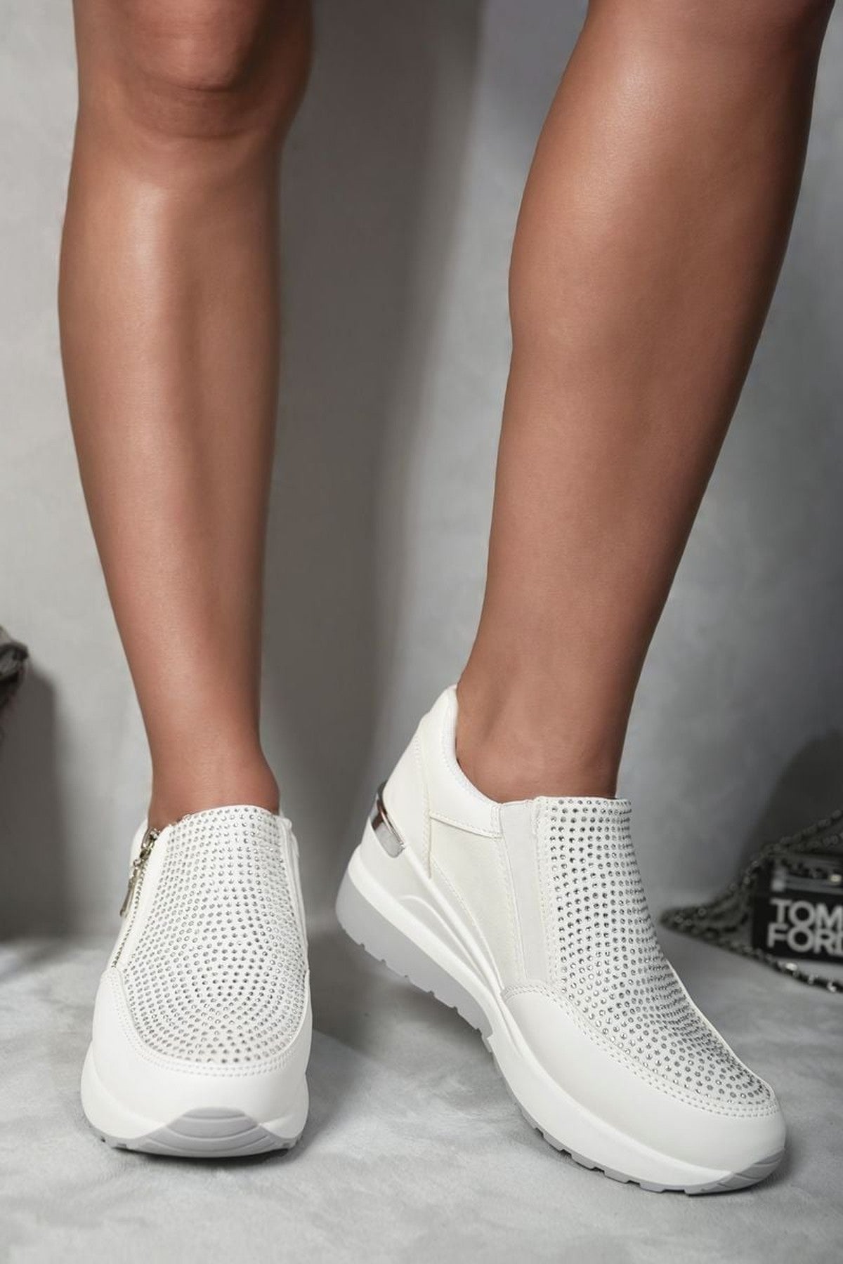 Judith Rhinestone Decor Zip Platform Trainers - White