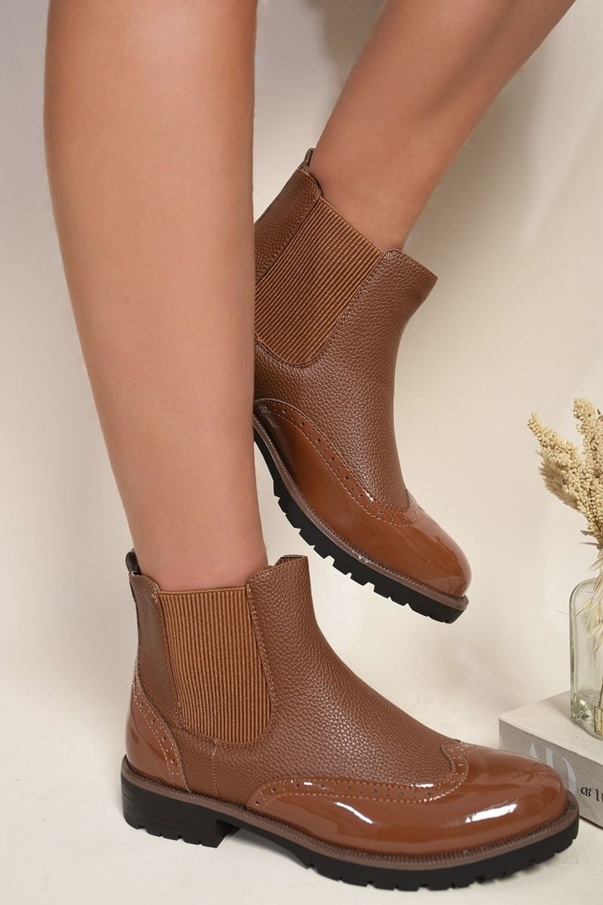 Kensie Faux Leather Brogue Chelsea Boots - Camel