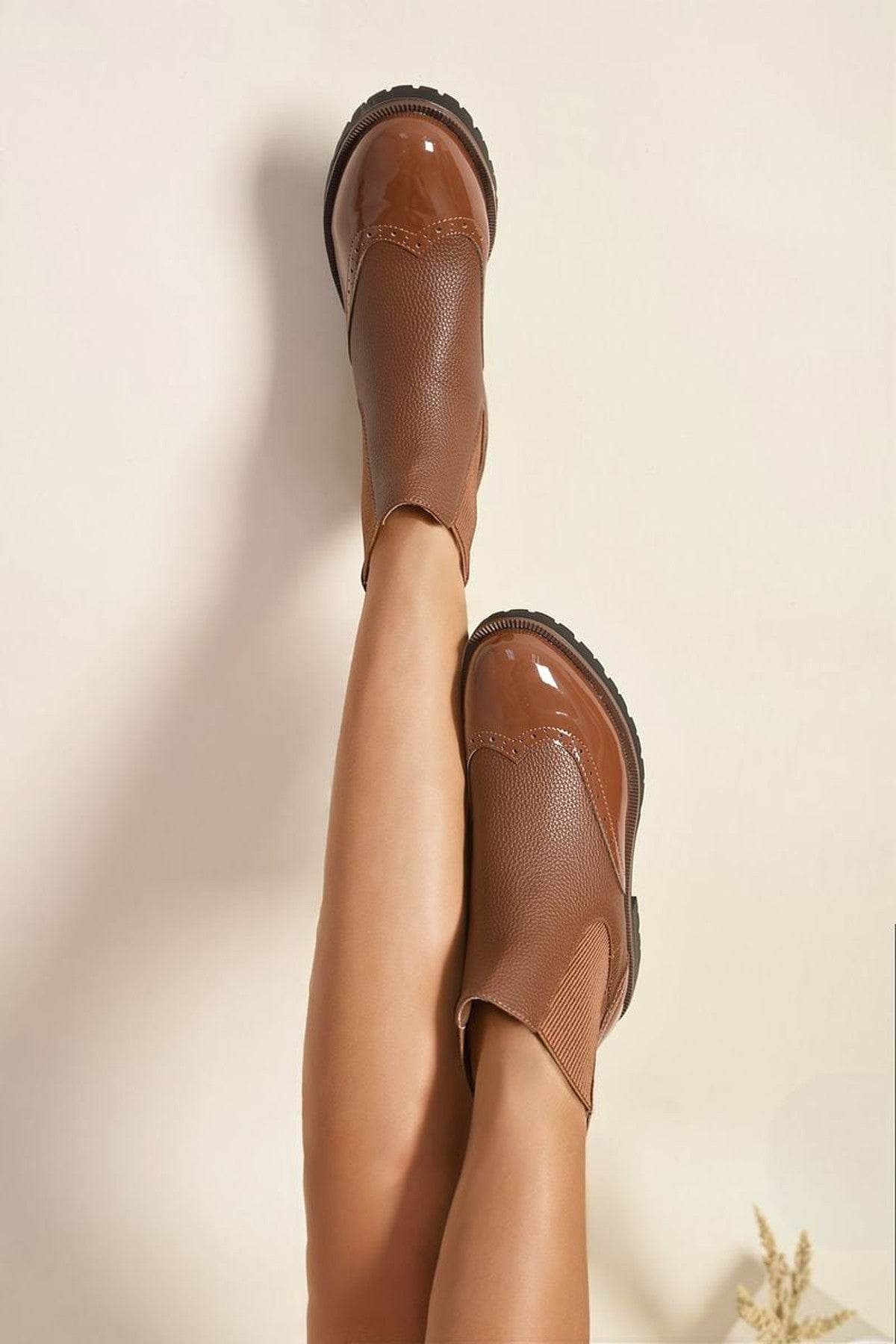 Kensie Faux Leather Brogue Chelsea Boots - Camel
