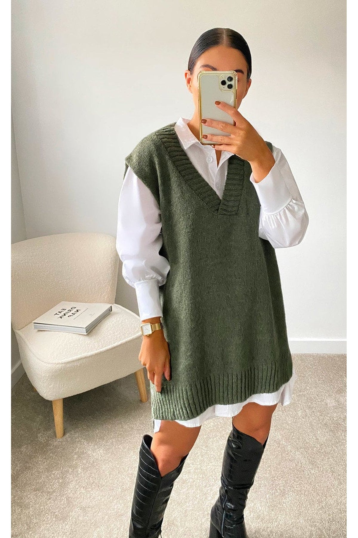 Lois Sleeveless Knitted Vest - Khaki