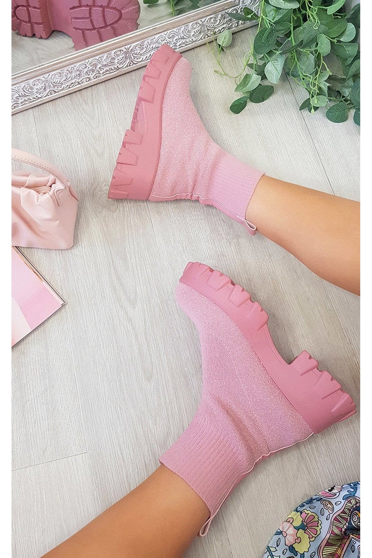 Lydia Chunky Sock Boots - Pink