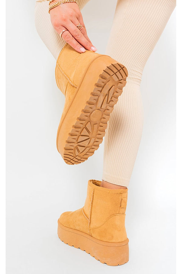 Martha Thick Heel Platform Boots - Camel