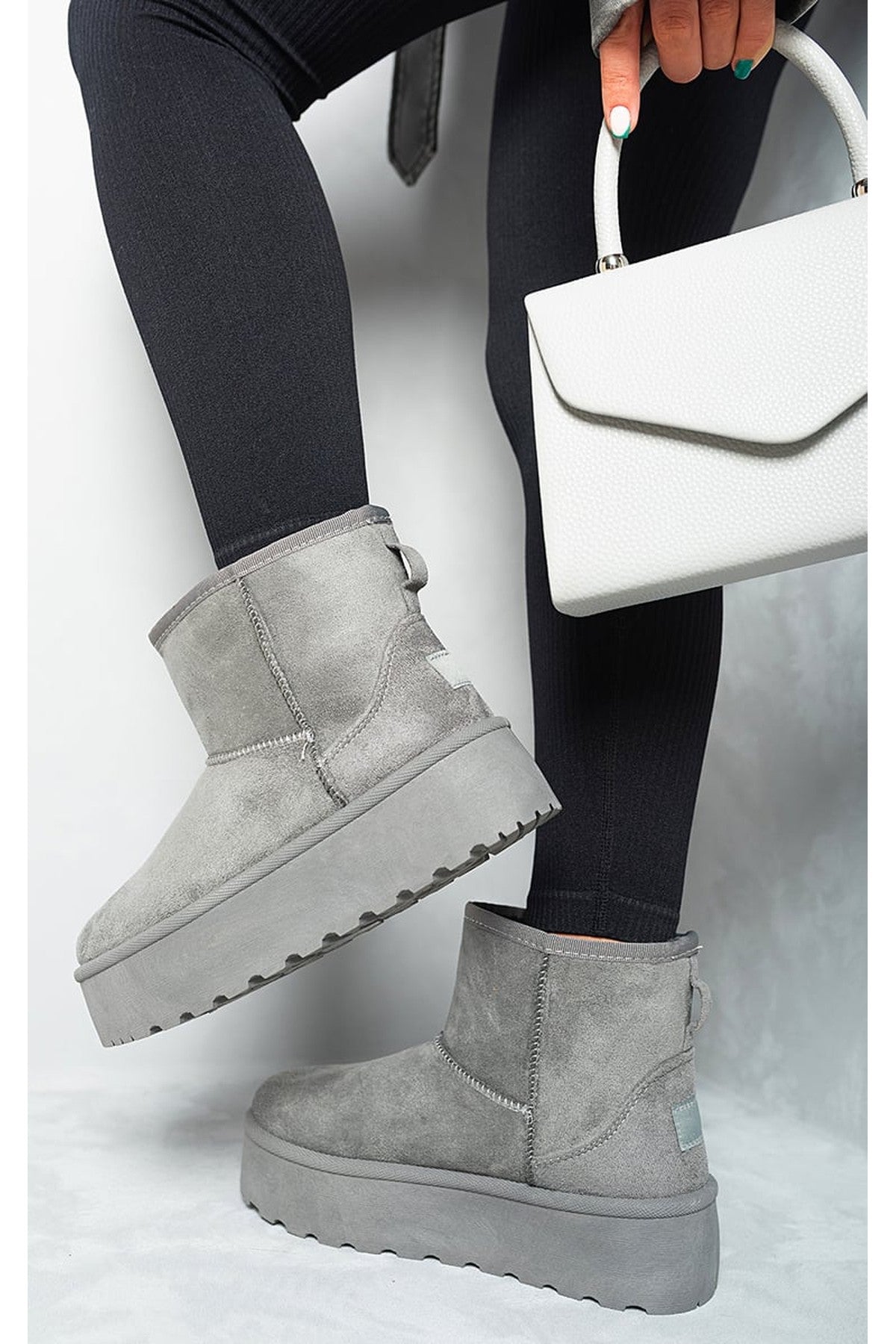 Martha Thick Heel Platform Boots - Grey