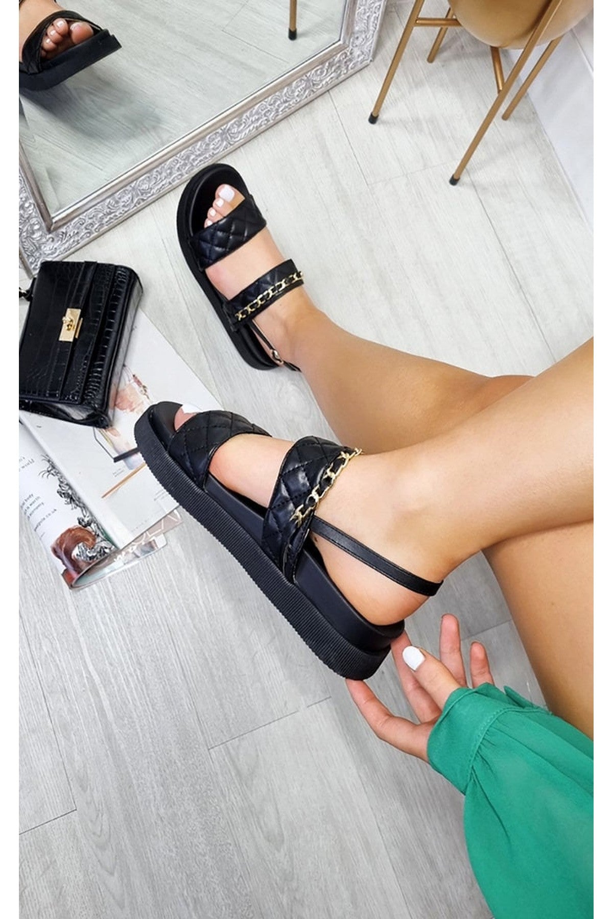 Nikita Sandals With Quilted And Chain Detail - Black
