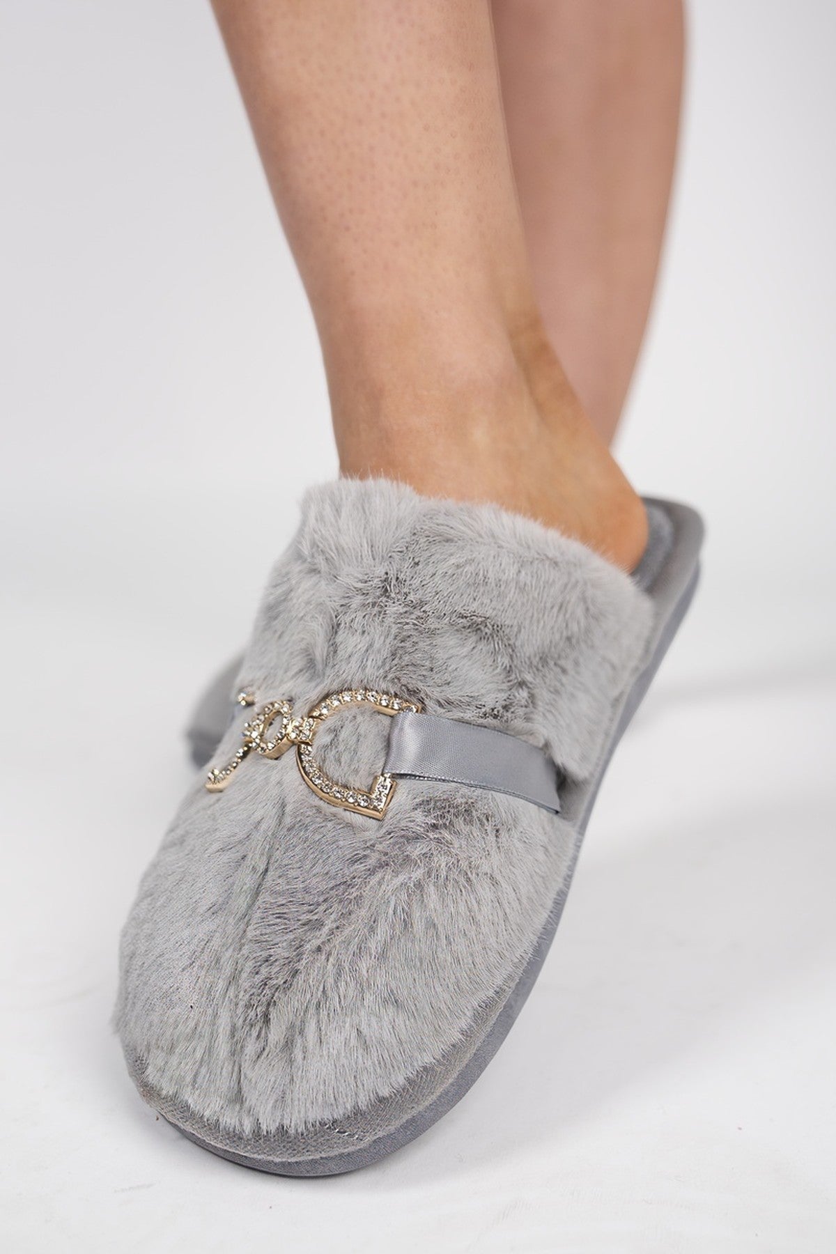 Noelia Faux Fur Slip-on Slippers With Gold Chain Detail - Grey