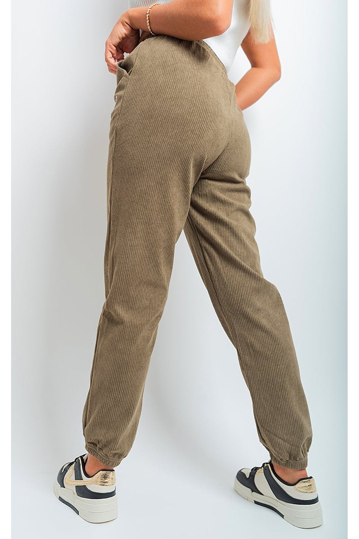 Noemi High Waisted Drawstring Trouser With Pockets - Khaki