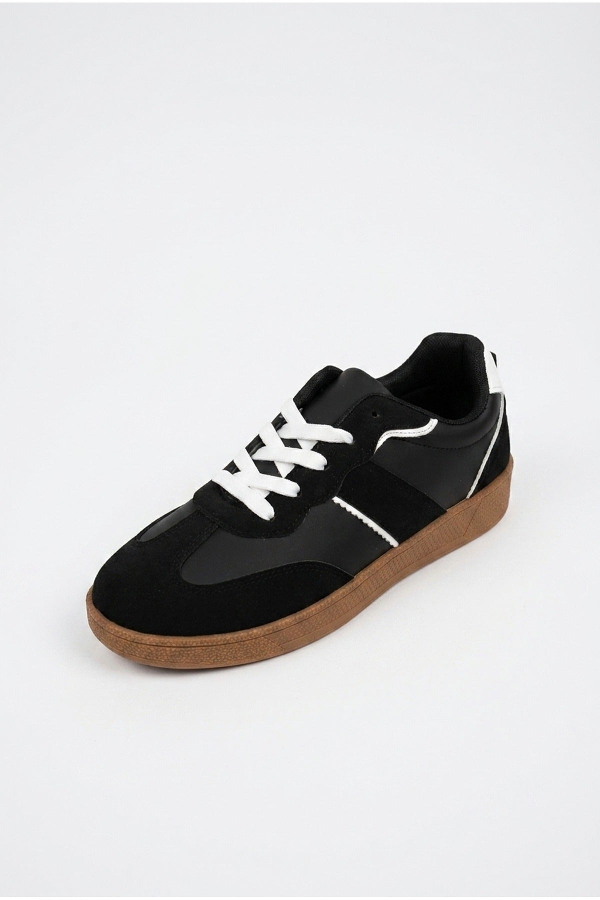Saoirse Retro Style Trainers - BLACK