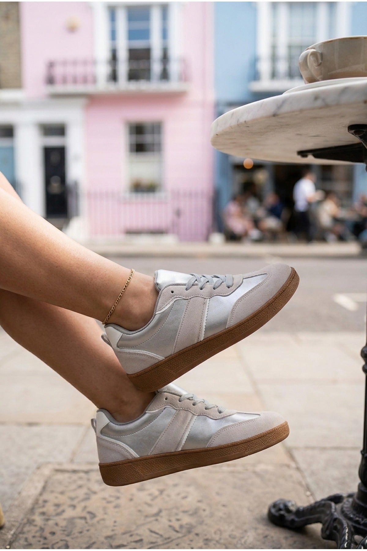 Saoirse Retro Style Trainers - SILVER