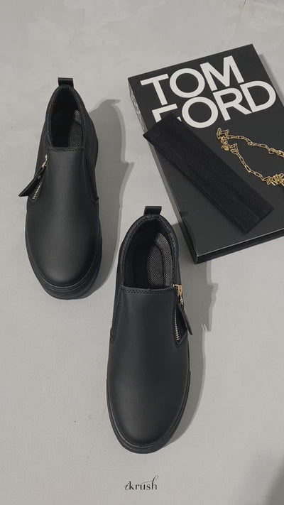 Andrea Zipper Decor Slip On Trainers