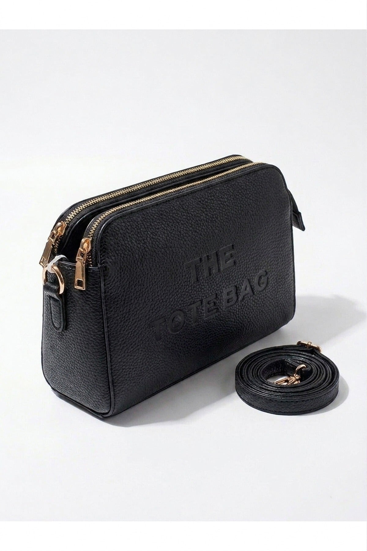 Saoirse Pebbled Faux Leather Camera Bag - Black