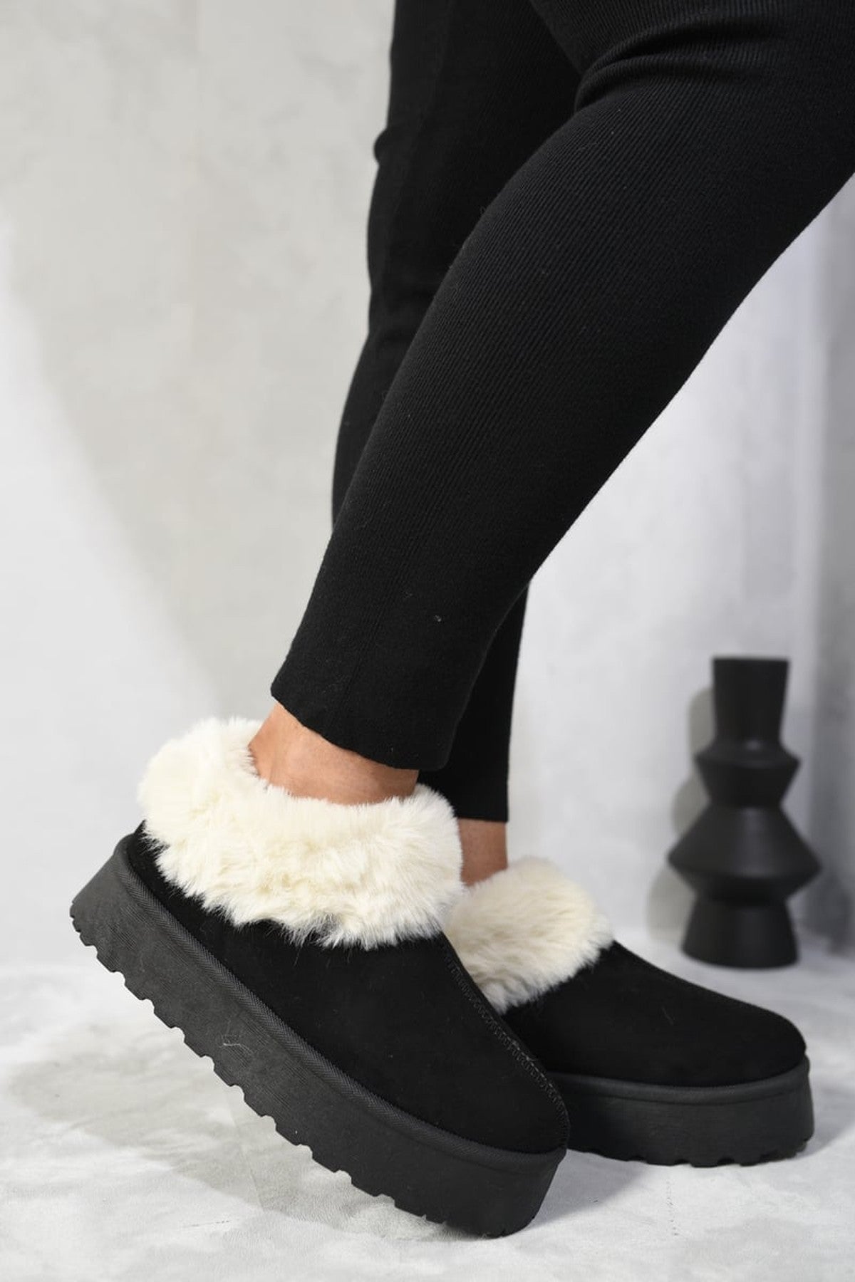 Shella Faux Fur Trim Platform Ankle Boots - Black