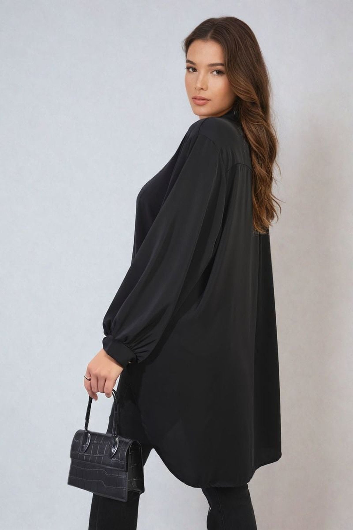 Sienna Oversized Collared Button Down Top - Black