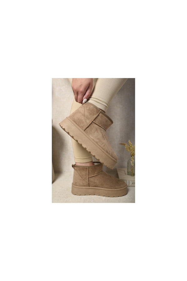 Jazlyn Faux Fur Lined Ankle Platform Mini Boots - Camel
