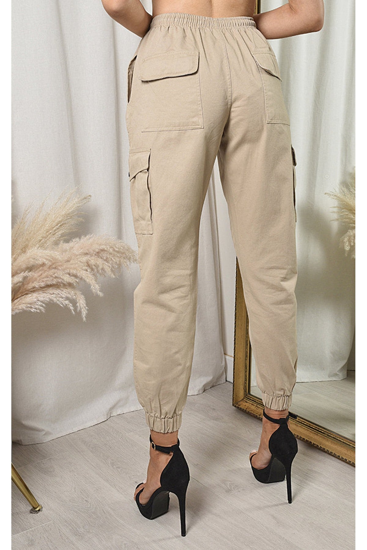 Xanthe Pocket Cargo Trousers - Beige