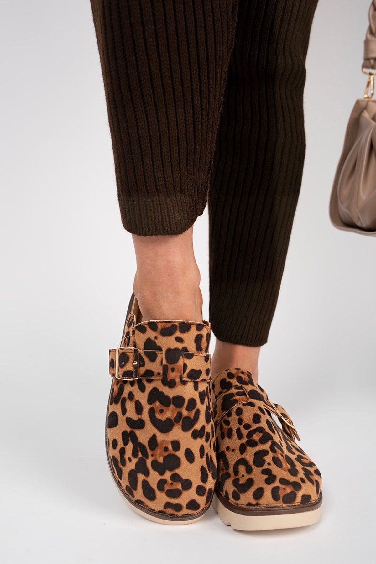 Serelina Chunky Sole Flat Slip-on Buckle Sliders - Leopard