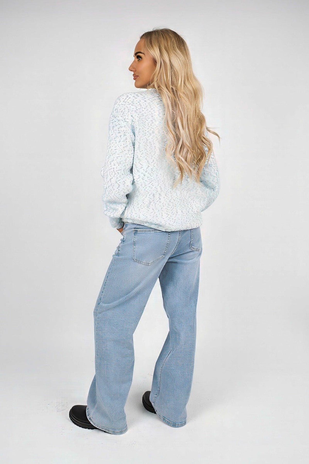 Zenya Fluffy Knit Oversized Jumper With Amour Slogan Detail - Blue