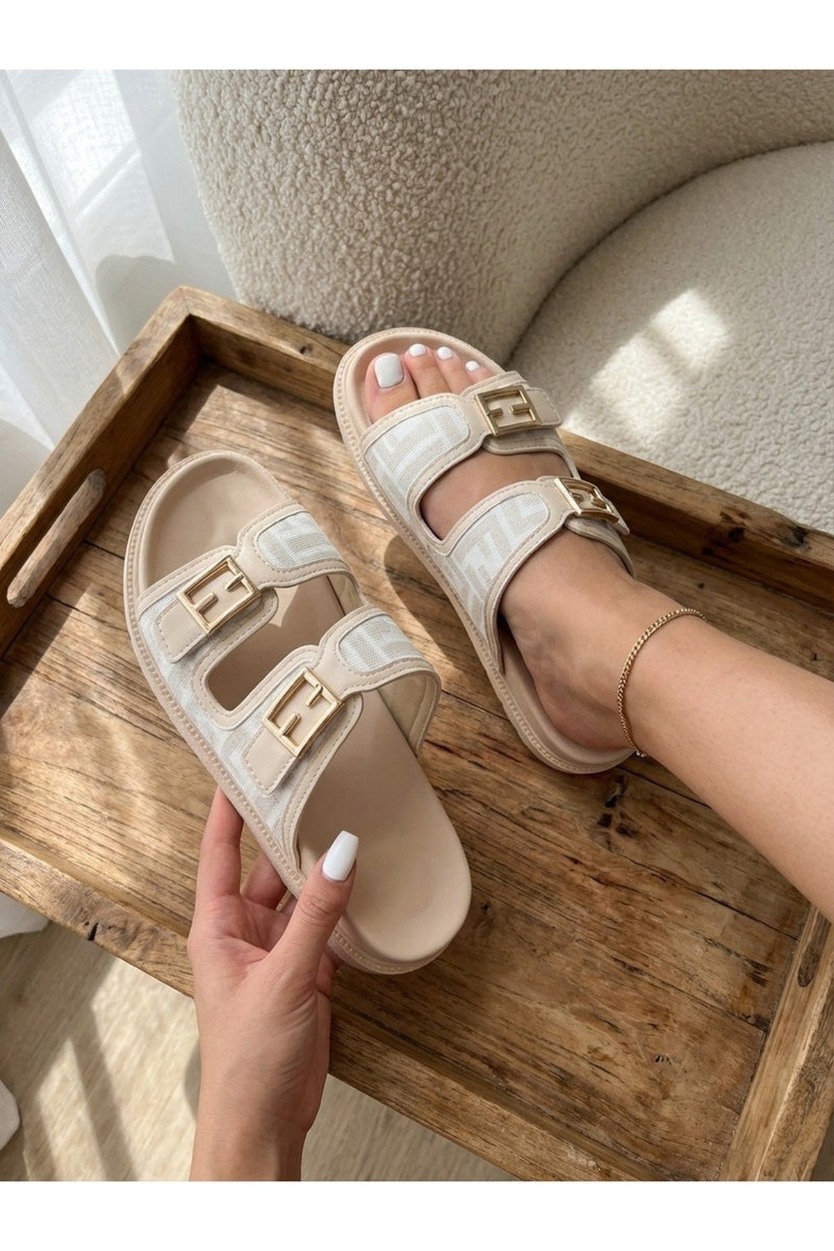 Willow Patterned Buckle Sandals - Beige