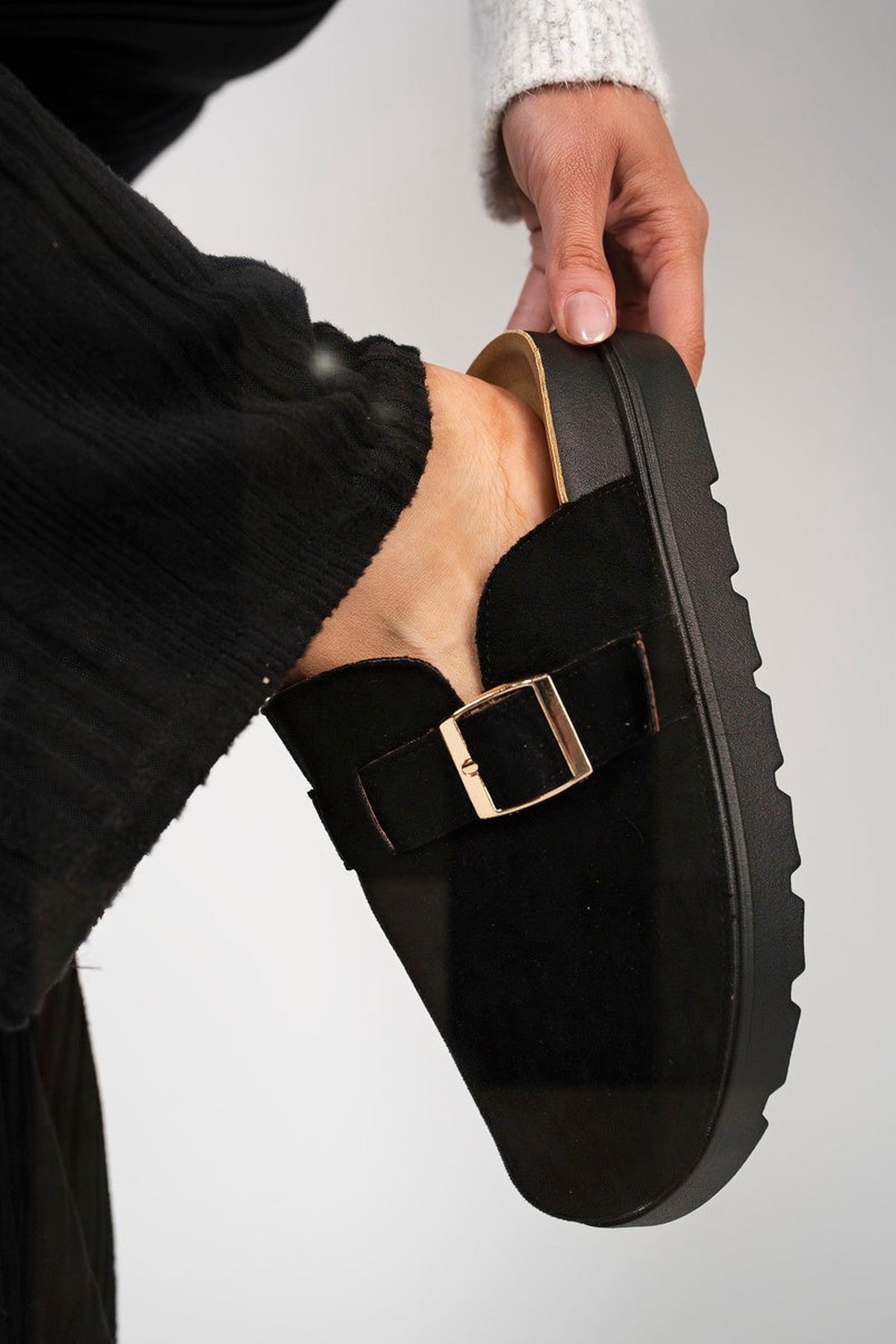 Serelina Chunky Sole Flat Slip-on Buckle Sliders - Black