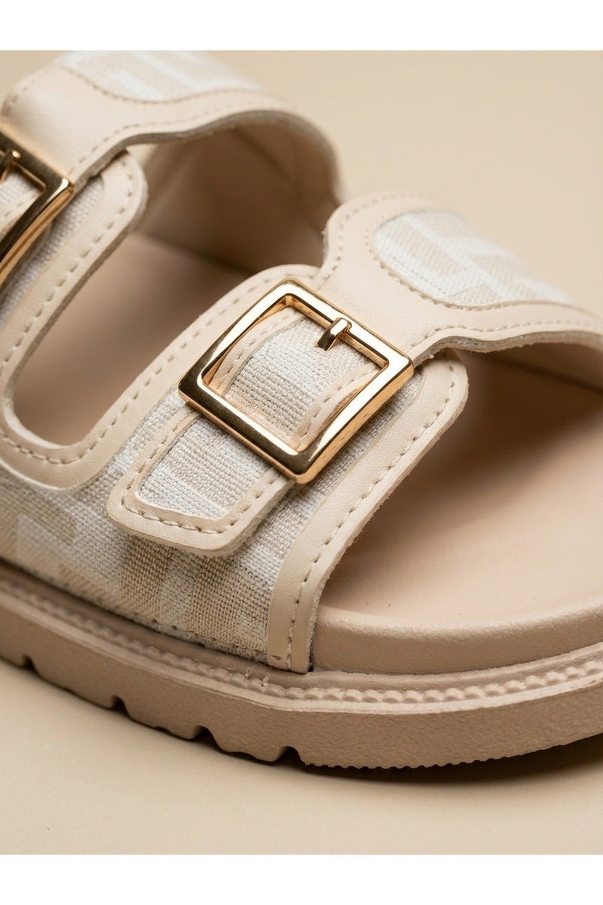 Willow Patterned Buckle Sandals - Beige