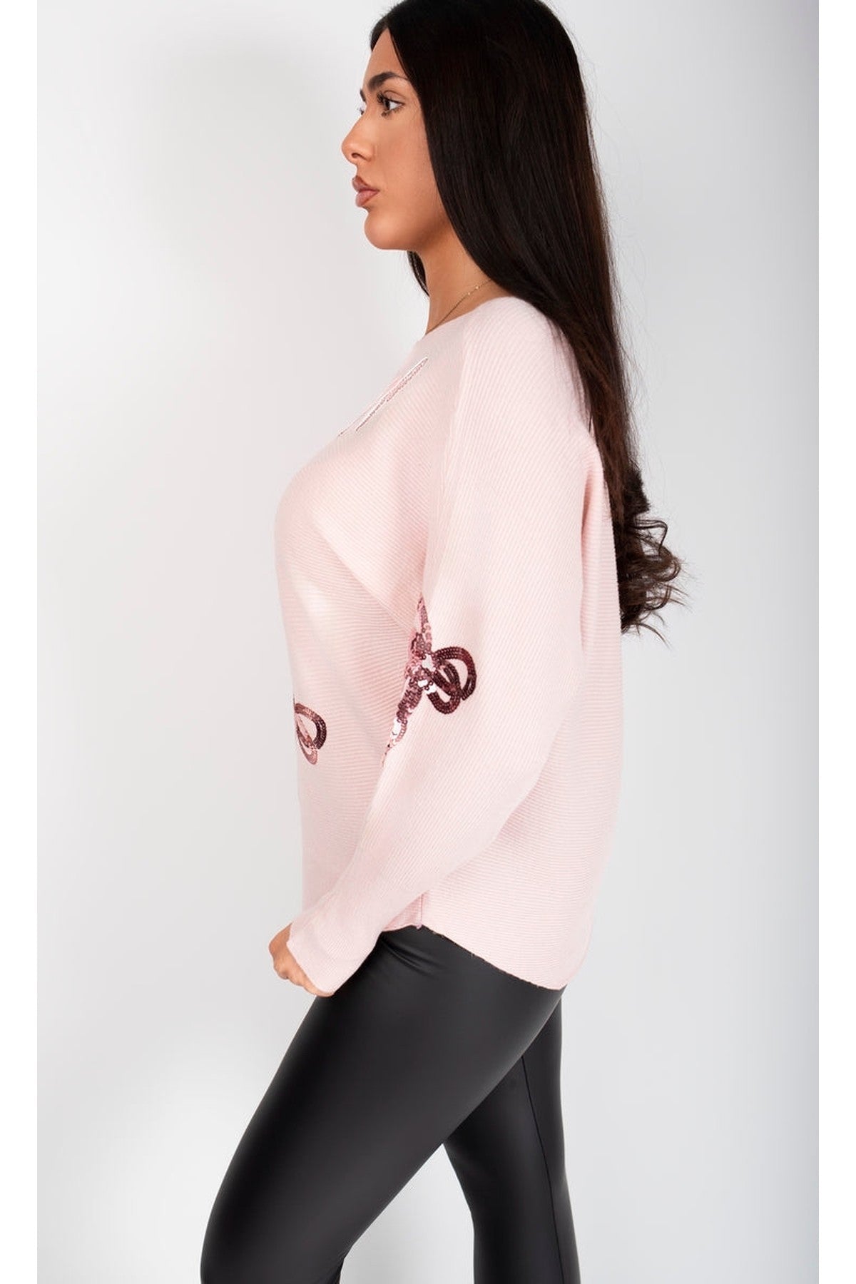 Marivelle Knitted Jumper With Sequin Bow Detail - Pink