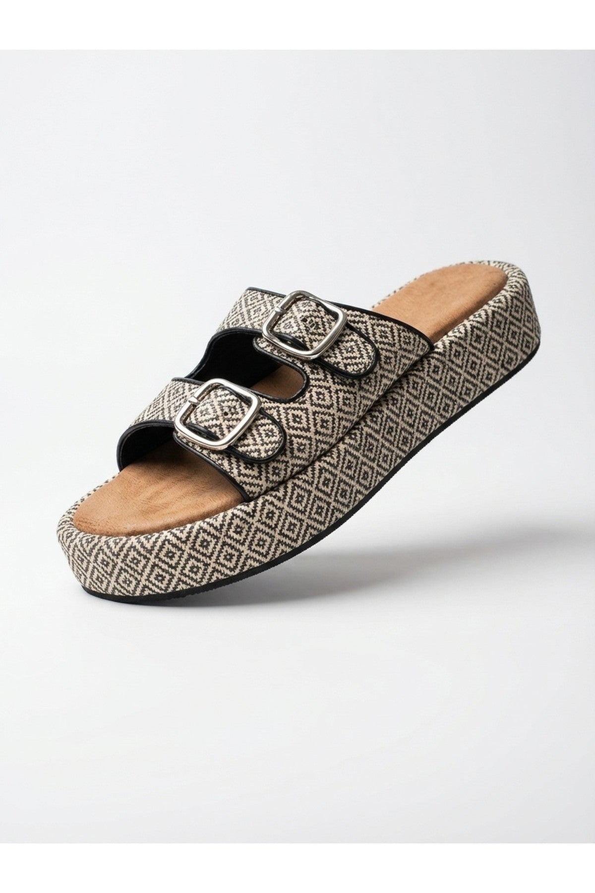 Vera Diamond Pattern Platform Sandals - Black