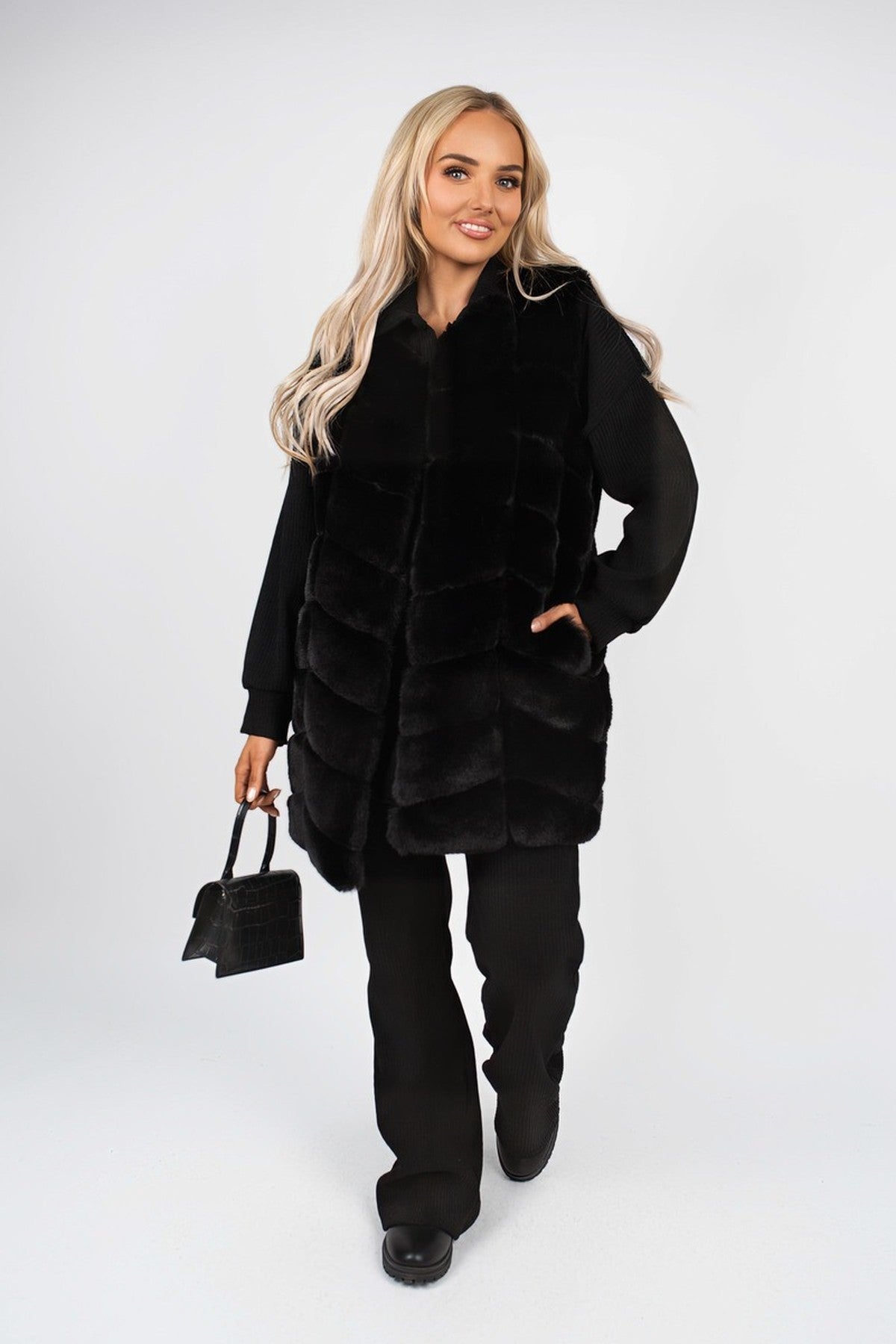 Verina Sleeveless Faux Fur Longline Gilet - Black
