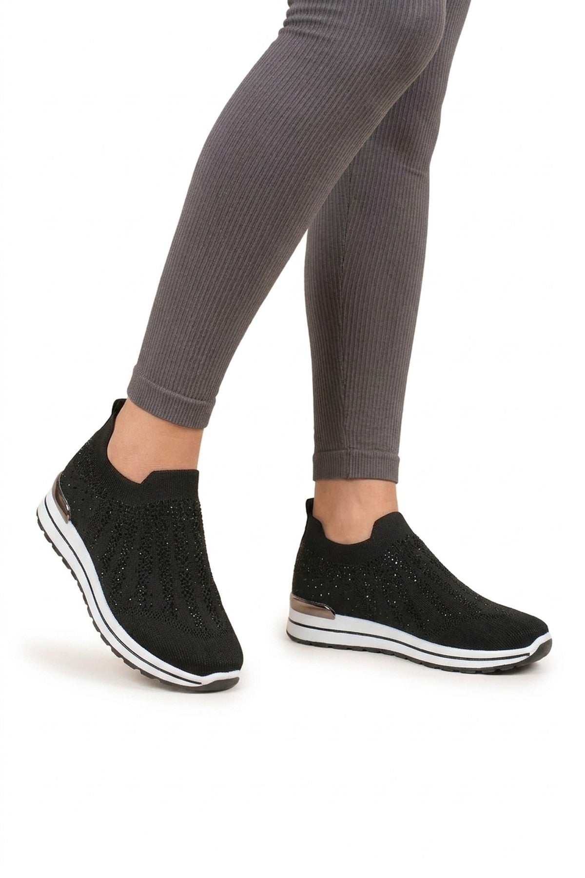 Tawnie Diamante Knit Slip-on Wedge Trainers - Black/white